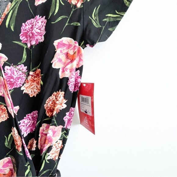 Ripzone Swan Wrap Floral Dress Black Rose V-Neck Side Belt Tie Women's S NWT - Picture 4 of 6